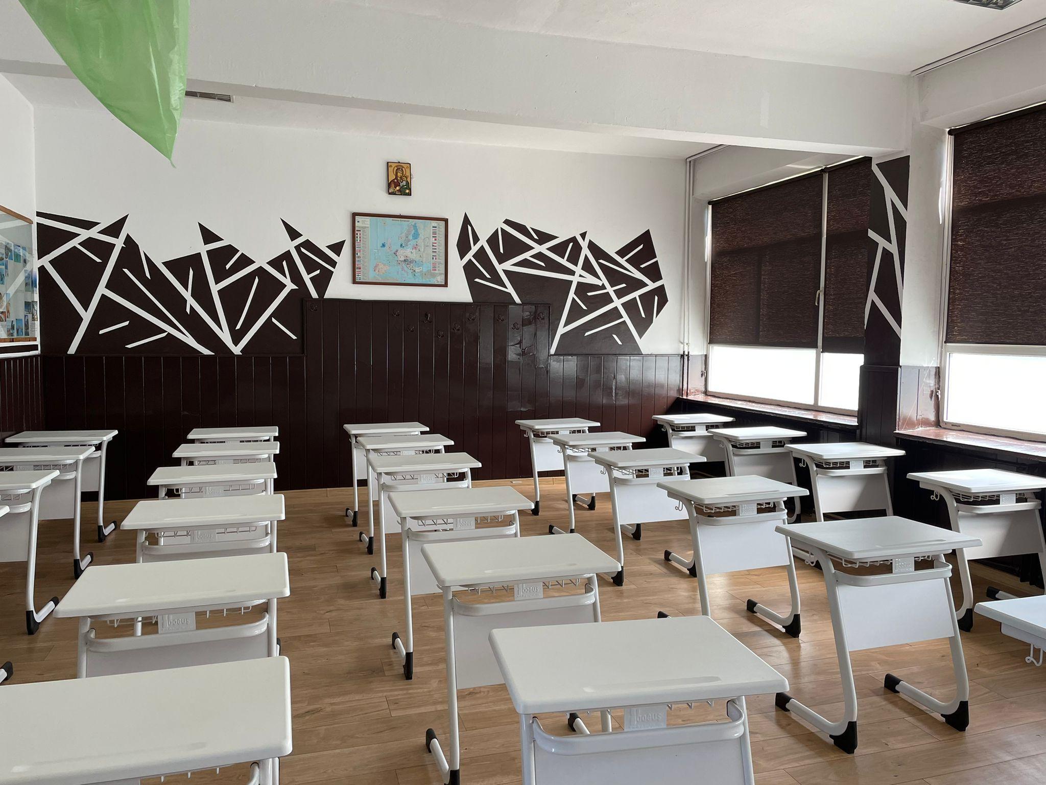 A Treia Clasă Renovată A Treia Clasă Renovată